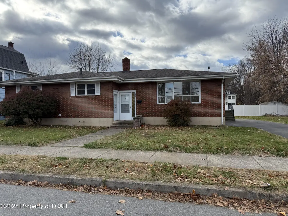 58 Dagobert Street, Wilkes-Barre in Wilkes-Barre