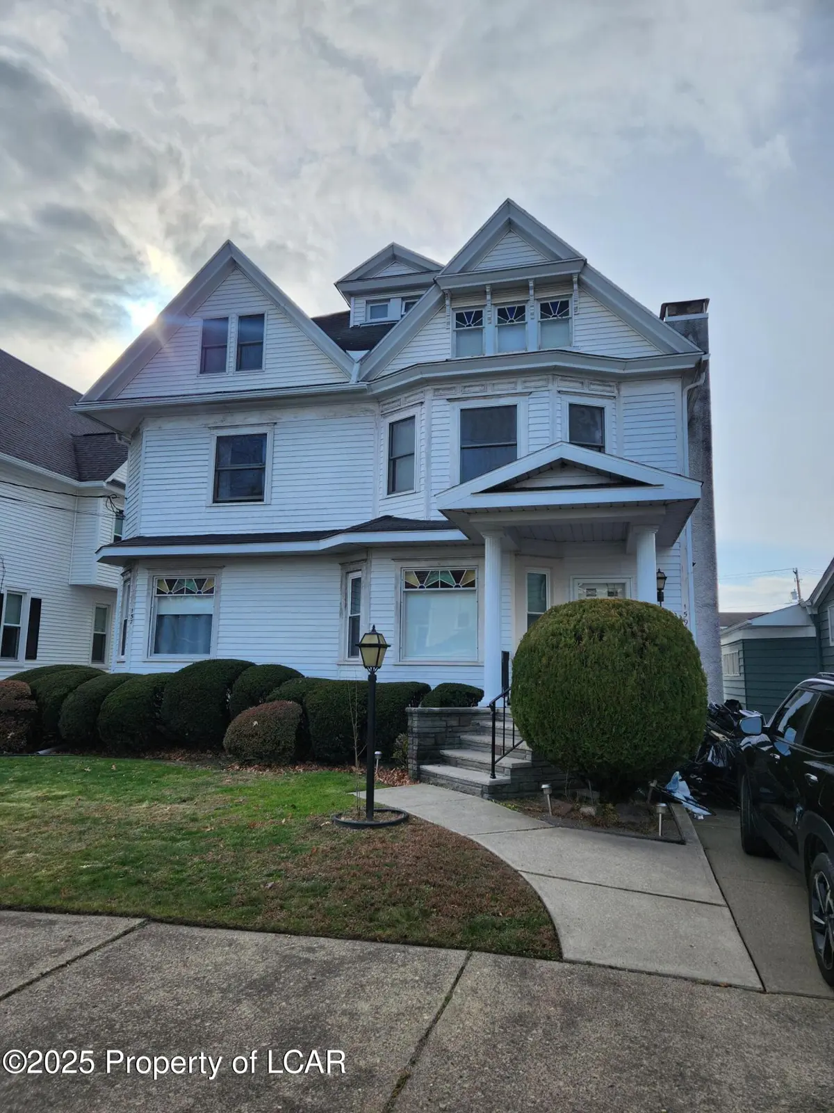 159 Philadelphia Avenue, West Pittston in West Pittston