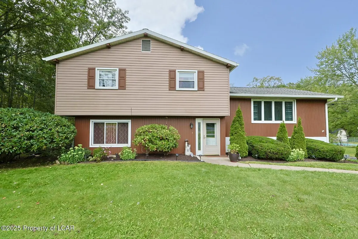 17 Frontier, Bear Creek in Bear Creek
