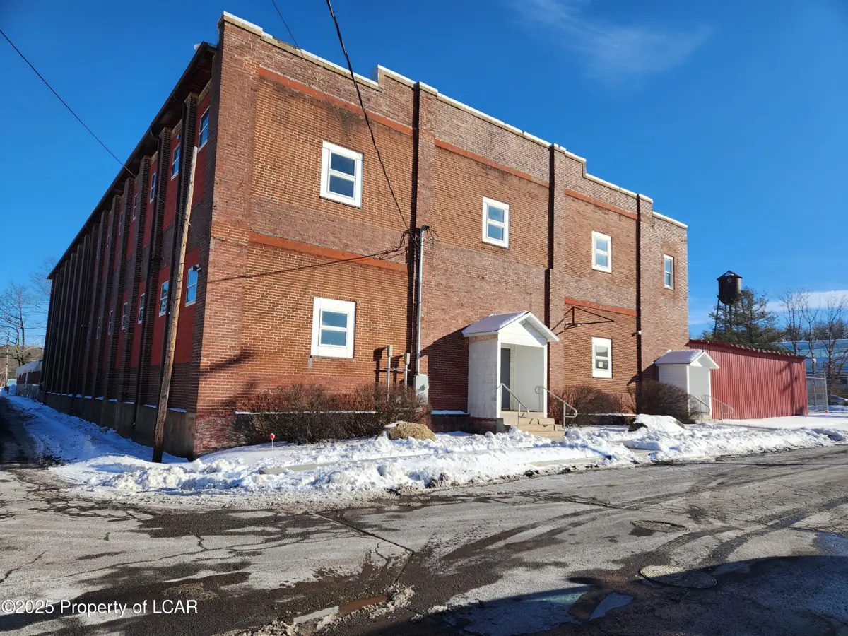 401 Dietrich Avenue, Hazleton - 2 bath - 8,000 SF