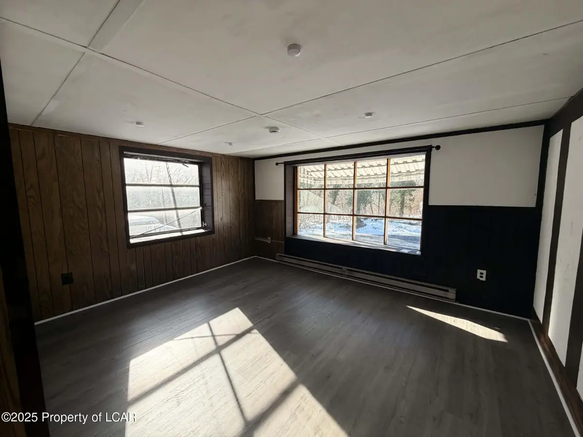 201-207 Milwaukee Ave B, Old Forge in Old Forge