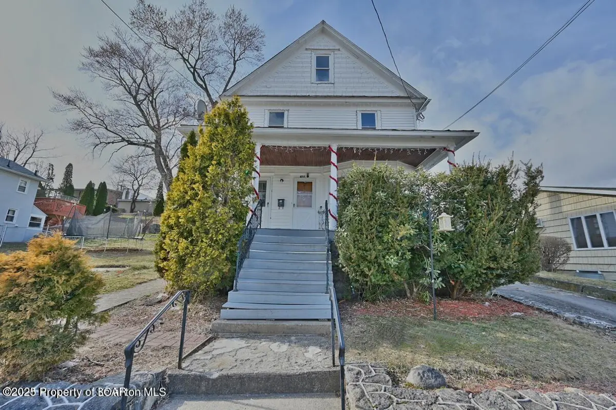 1025 Ridge Street, Scranton in Scranton