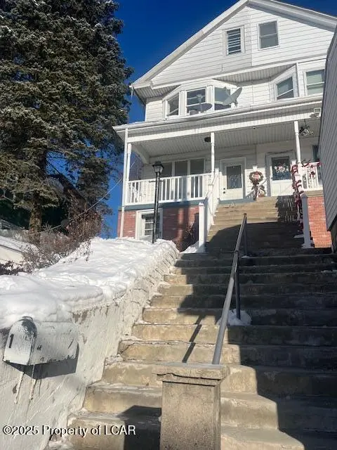 195 Ohio Avenue, Shenandoah in Shenandoah