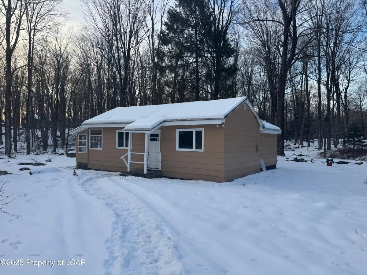 108 Hughes Drive, Greentown in Greentown