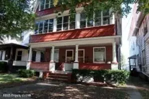 71 Price Street 2nd flr R, Kingston in Kingston