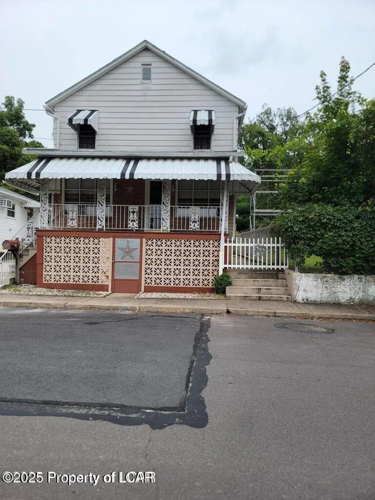 12 Jeanette Street, Mocanaqua in Mocanaqua