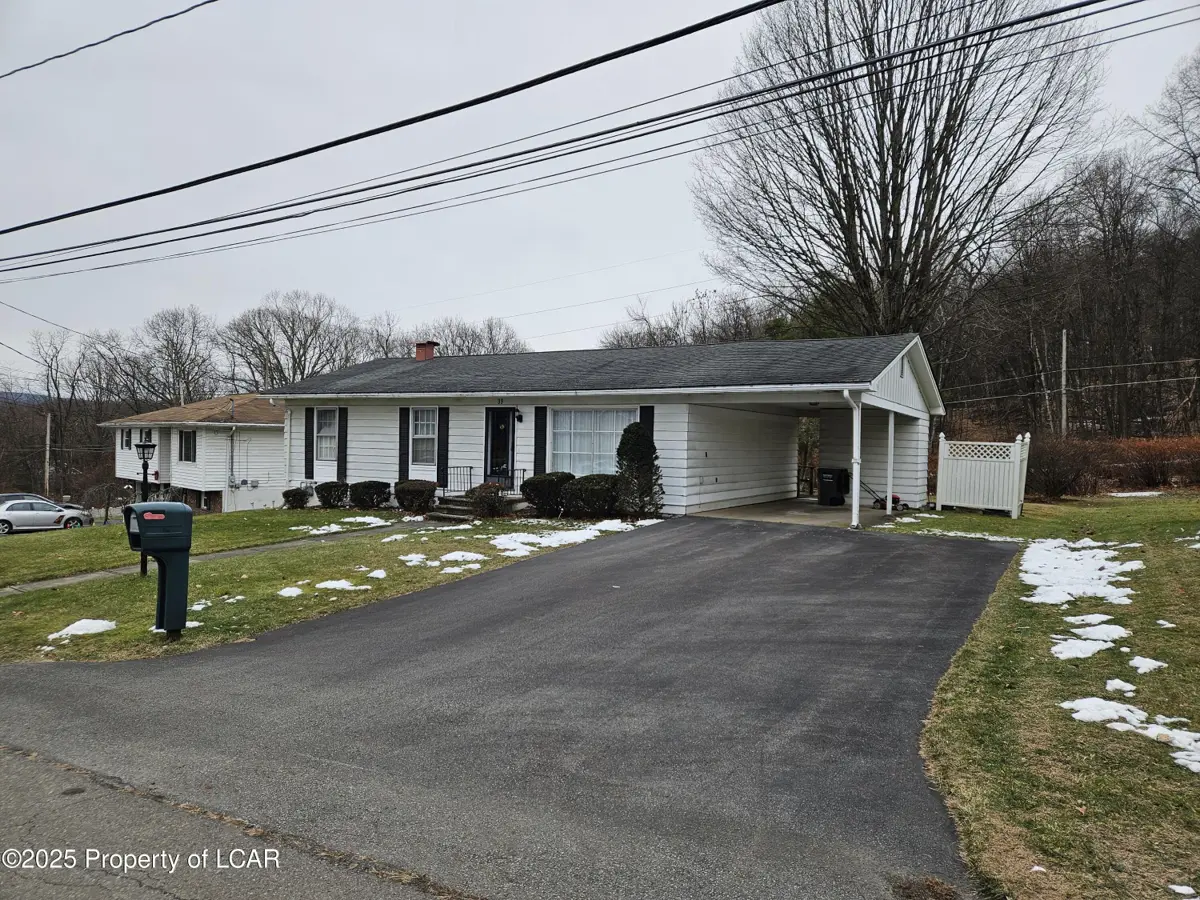99 White Rock Terrace, Courtdale in Courtdale