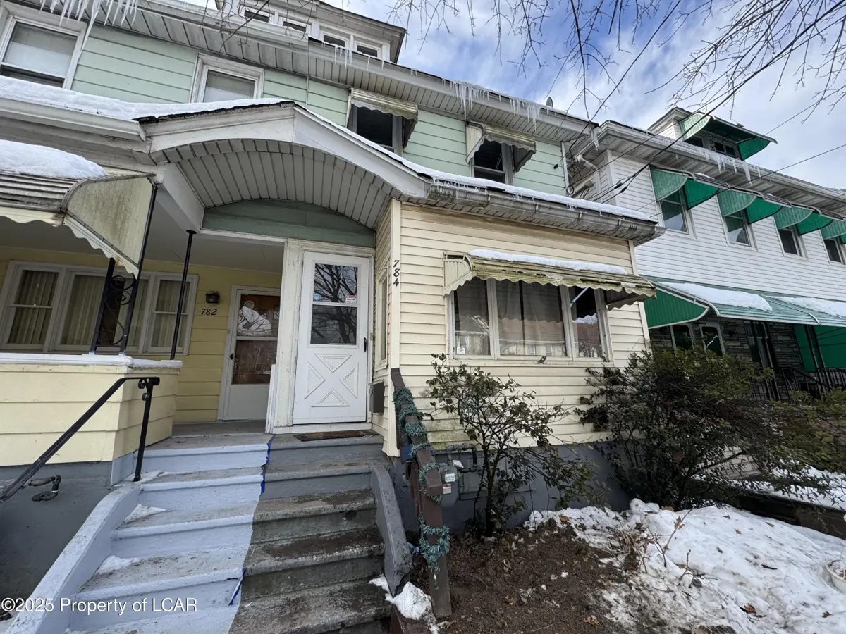 784 N James Street, Hazleton in Hazleton