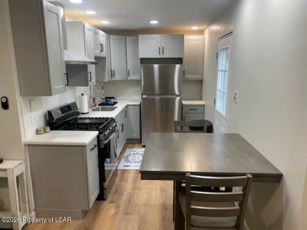 412 S Main Street Unit B, Jenkins Township in Jenkins Township