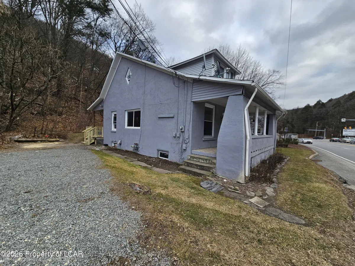683 Memorial Highway, Shavertown in Shavertown