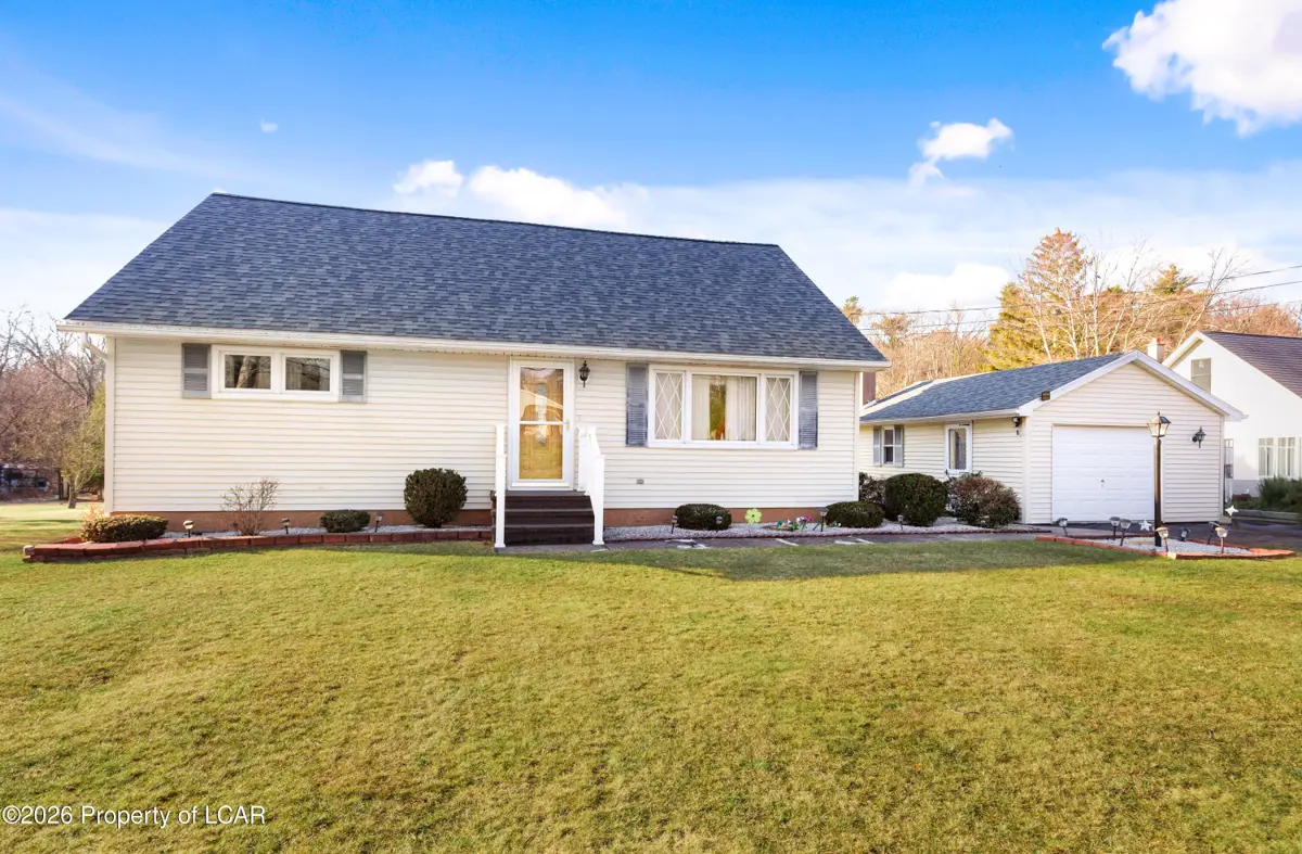 3285 Blytheburn Road, Mountain Top in Mountain Top