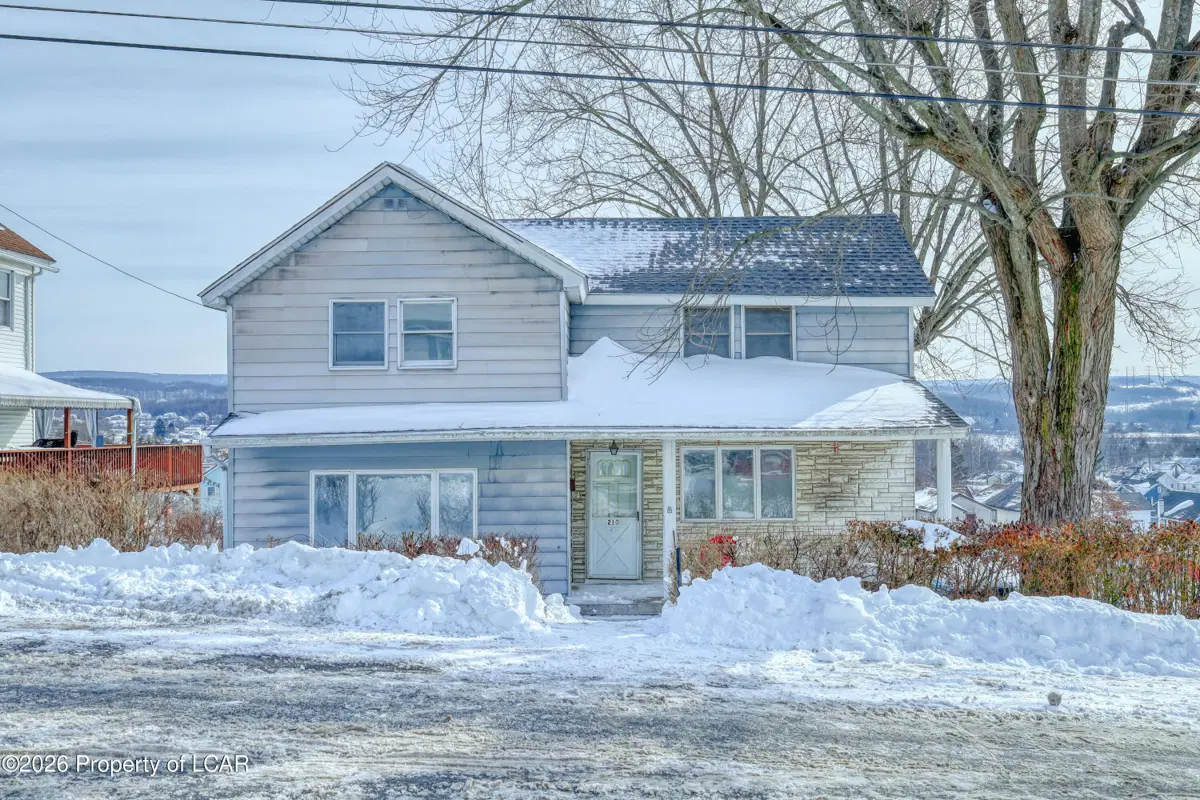 210 Gorham Avenue, Mayfield in Mayfield