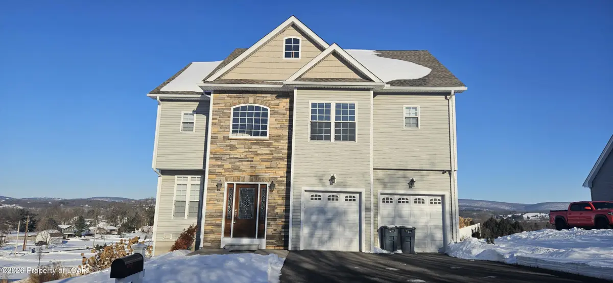 124 W Kline Road, Nescopeck in Nescopeck