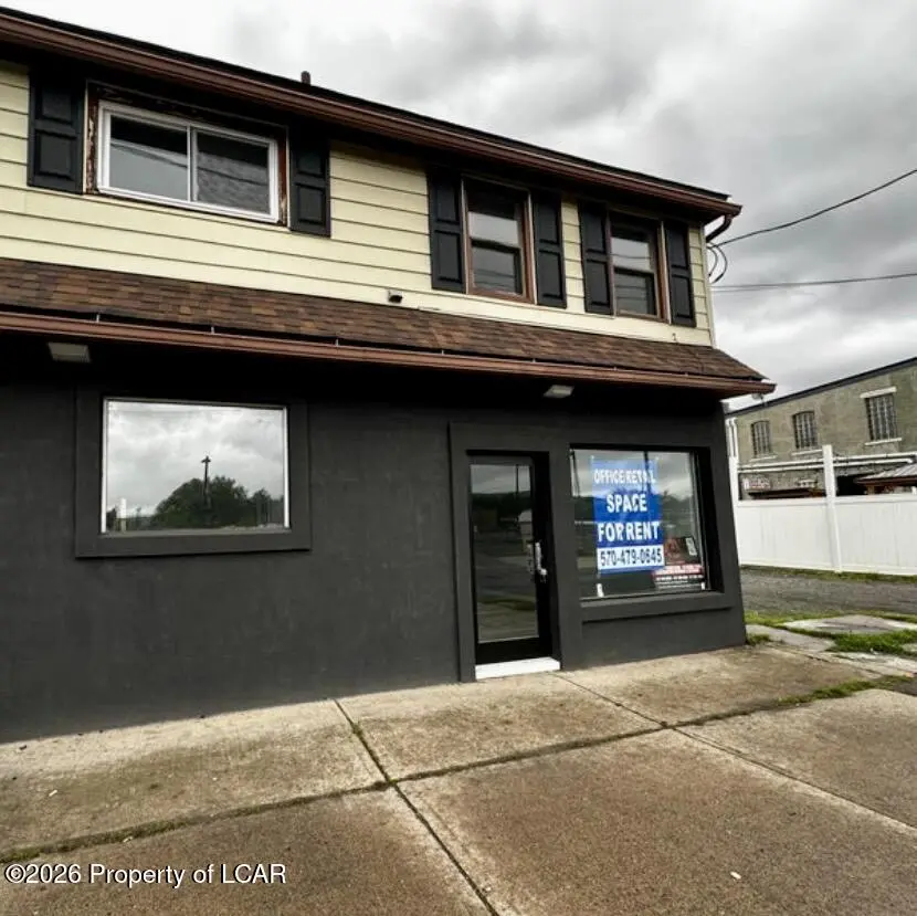 164 N Washington Street, Wilkes-Barre in Wilkes-Barre