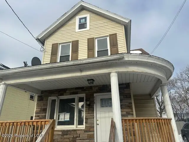 928 S 9TH Avenue, Scranton in Scranton