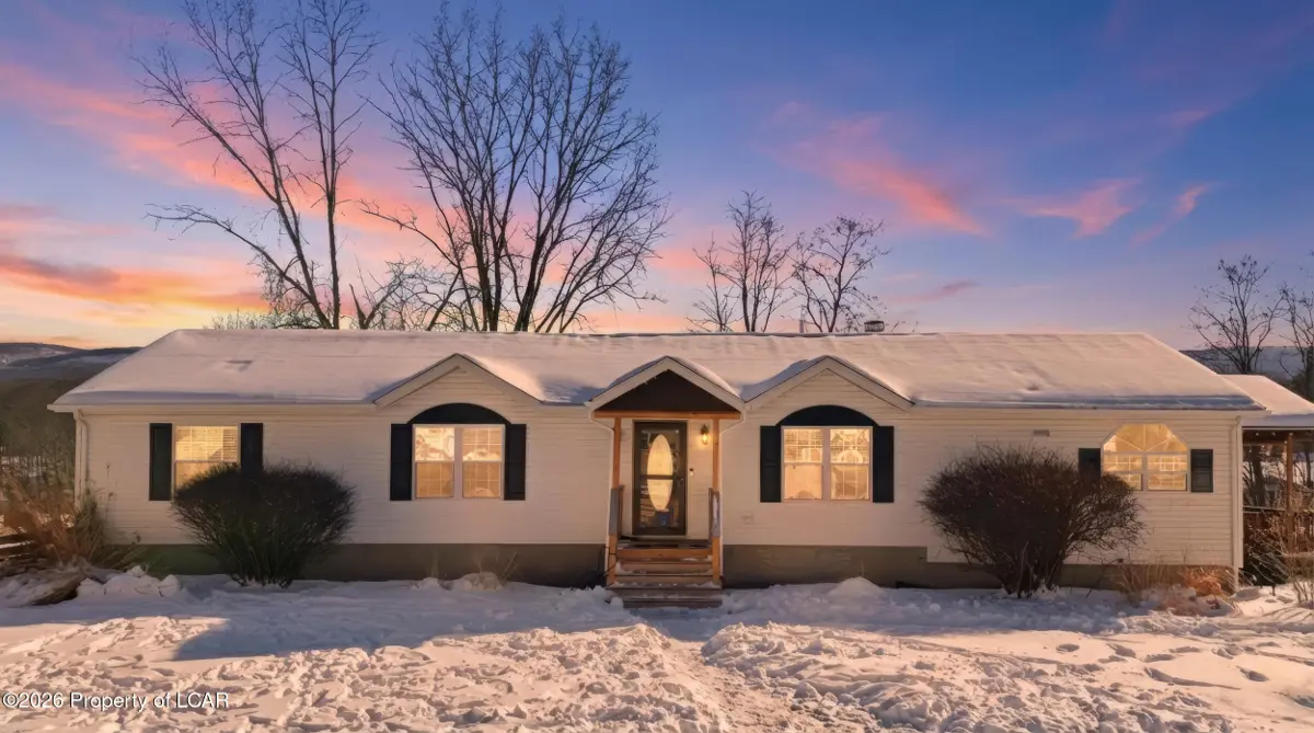 3093 S Main Street, Hanover Township in Hanover Township