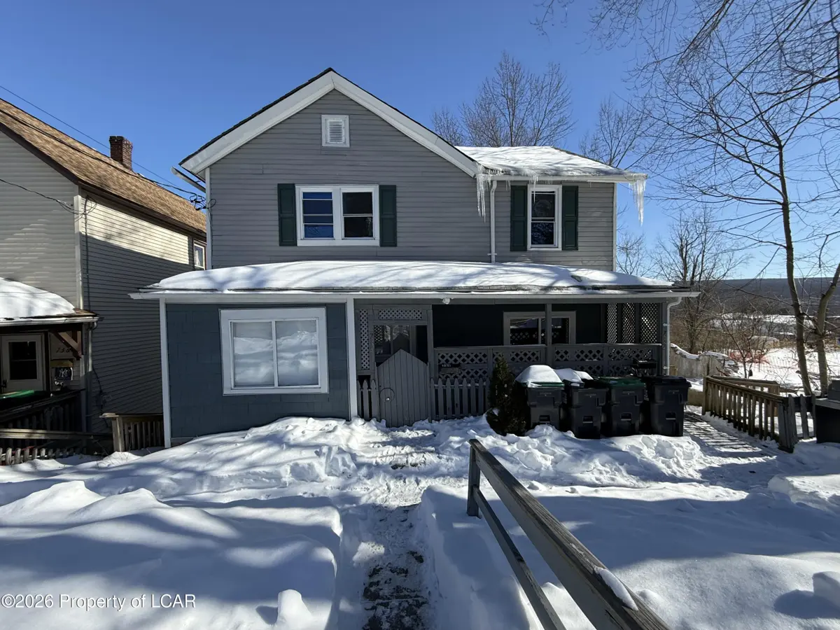 734 DELAWARE Street 1, Forest City in Forest City