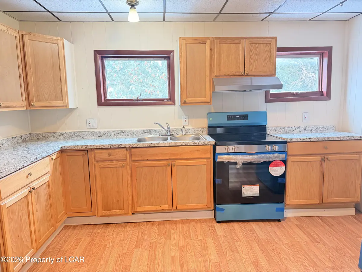 54 Hillside Avenue, Edwardsville in Edwardsville