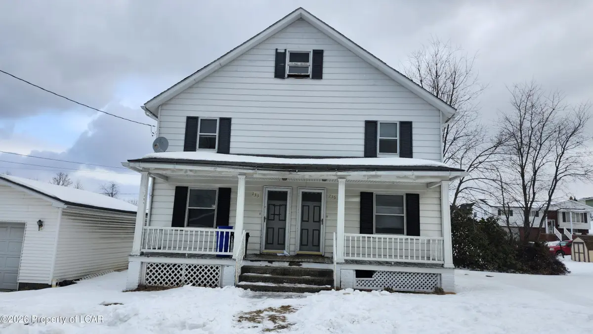 233 Elm Street, Dupont in Dupont