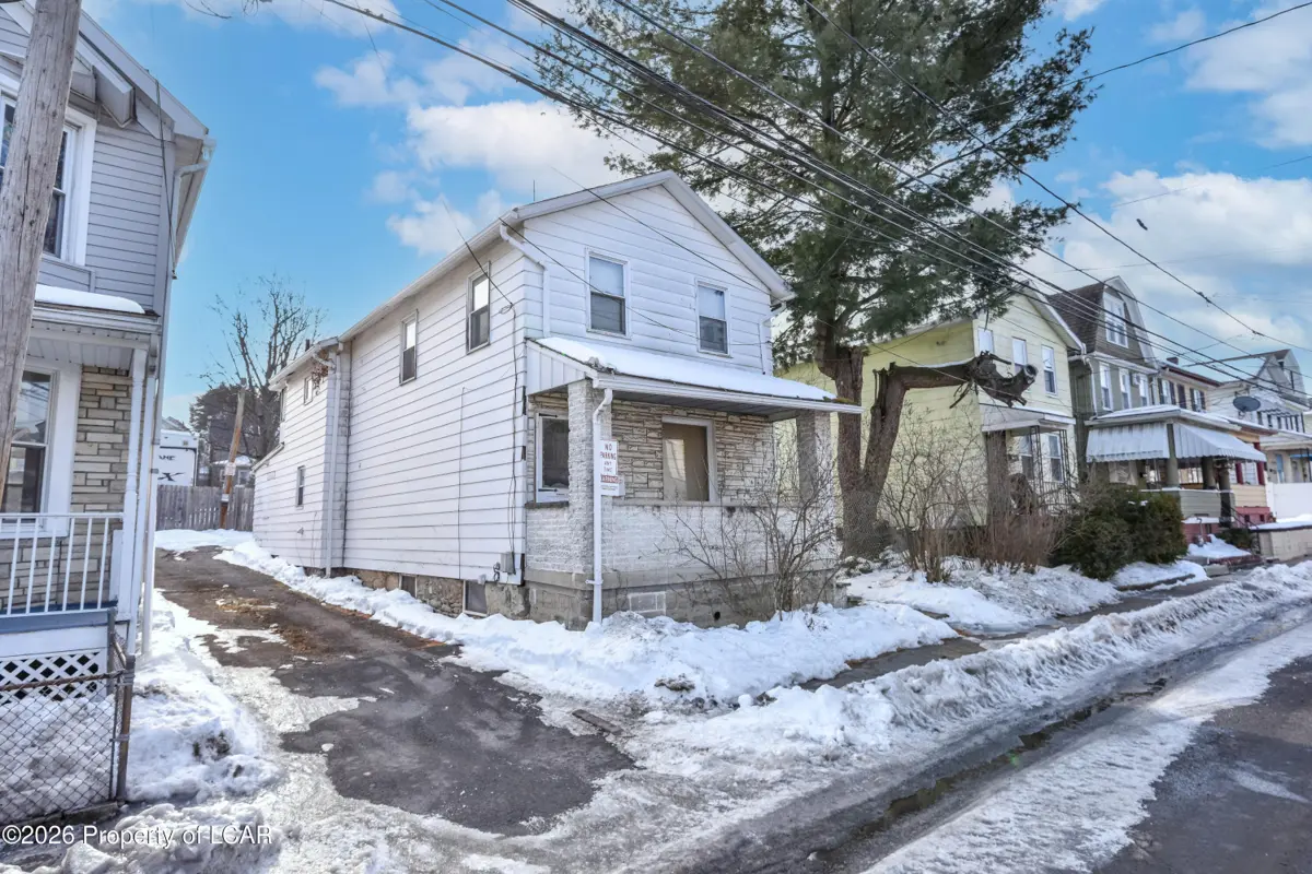 18 Hutson Street, Wilkes-Barre in Wilkes-Barre