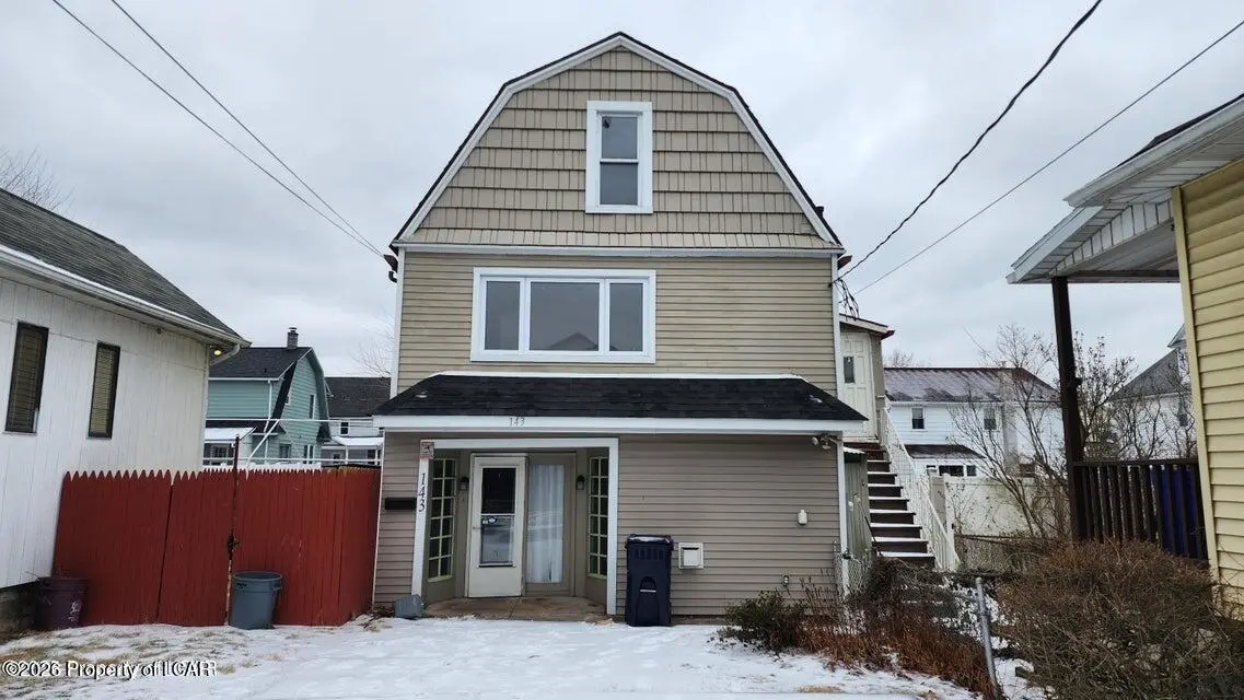 143 Fort Street, Forty Fort - 3 bed - 3 bath - 155 SF