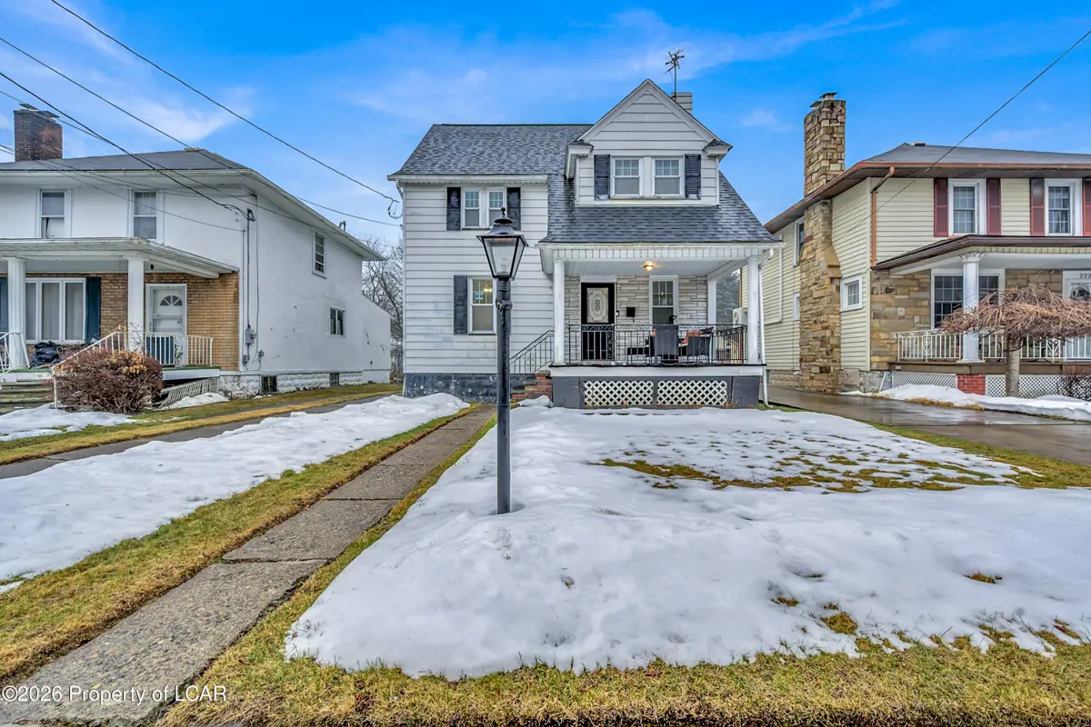 220 Bennett Street, Exeter in Exeter