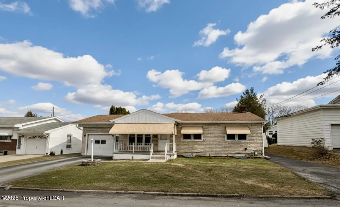 1007 Carson Street, Hazleton in Hazleton