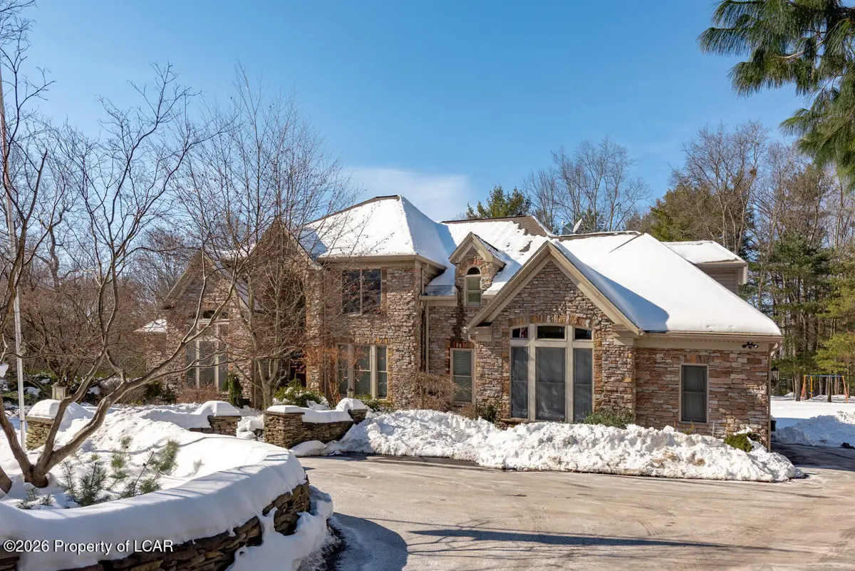 1095 Timber Grove Road, Shavertown in Shavertown