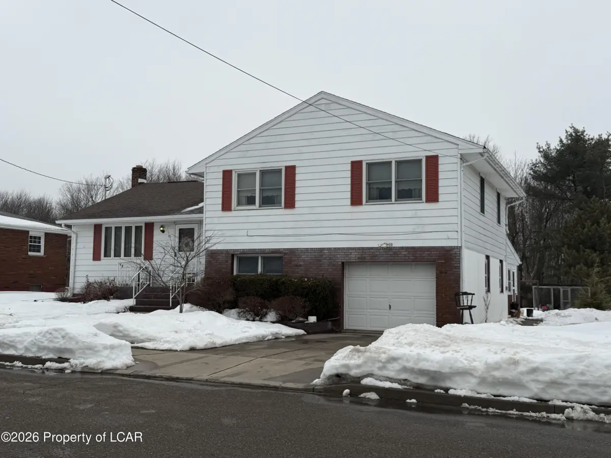 75 Maple Street, Tresckow in Tresckow
