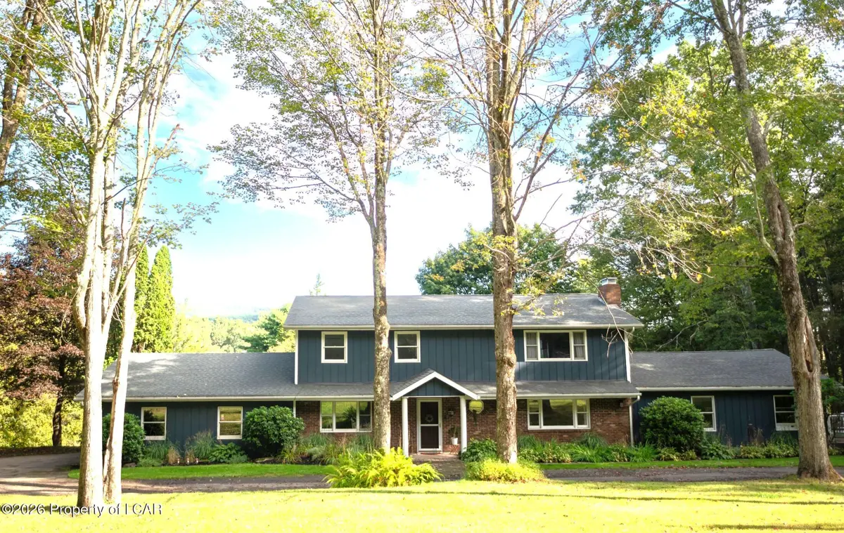 832 Mooretown Road, Sweet Valley in Sweet Valley
