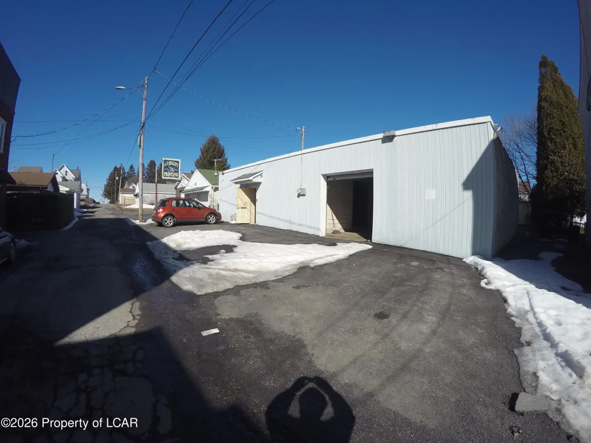 902 N Penn Court, Hazleton - 1 bath - 2,080 SF