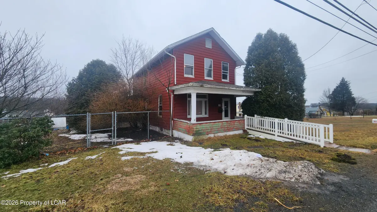 434 E Main Street, Weatherly in Weatherly