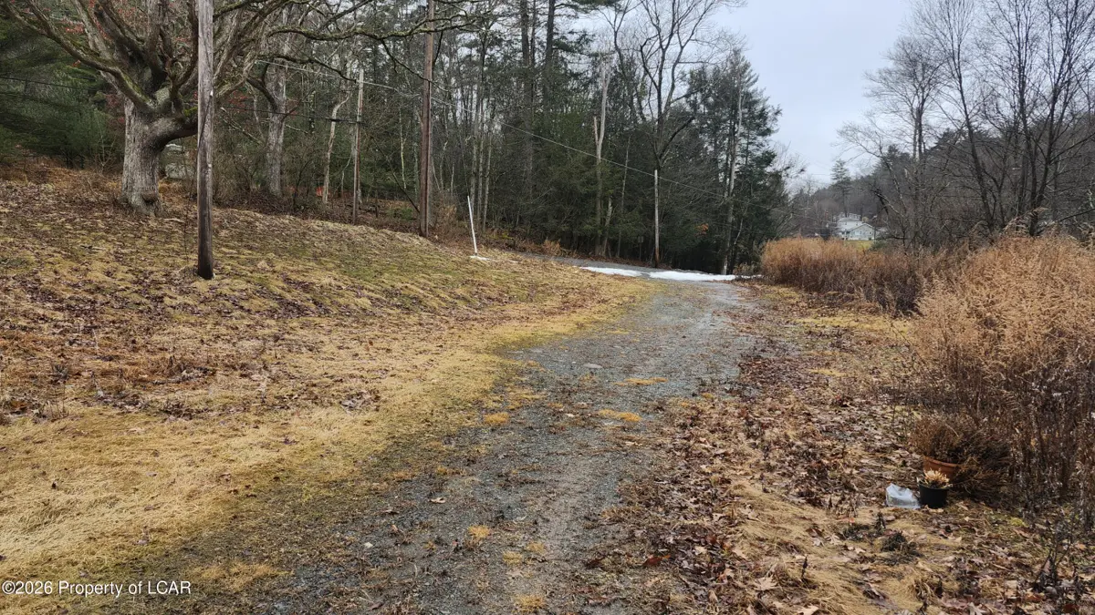 729 Sutton Creek Road, Exeter
