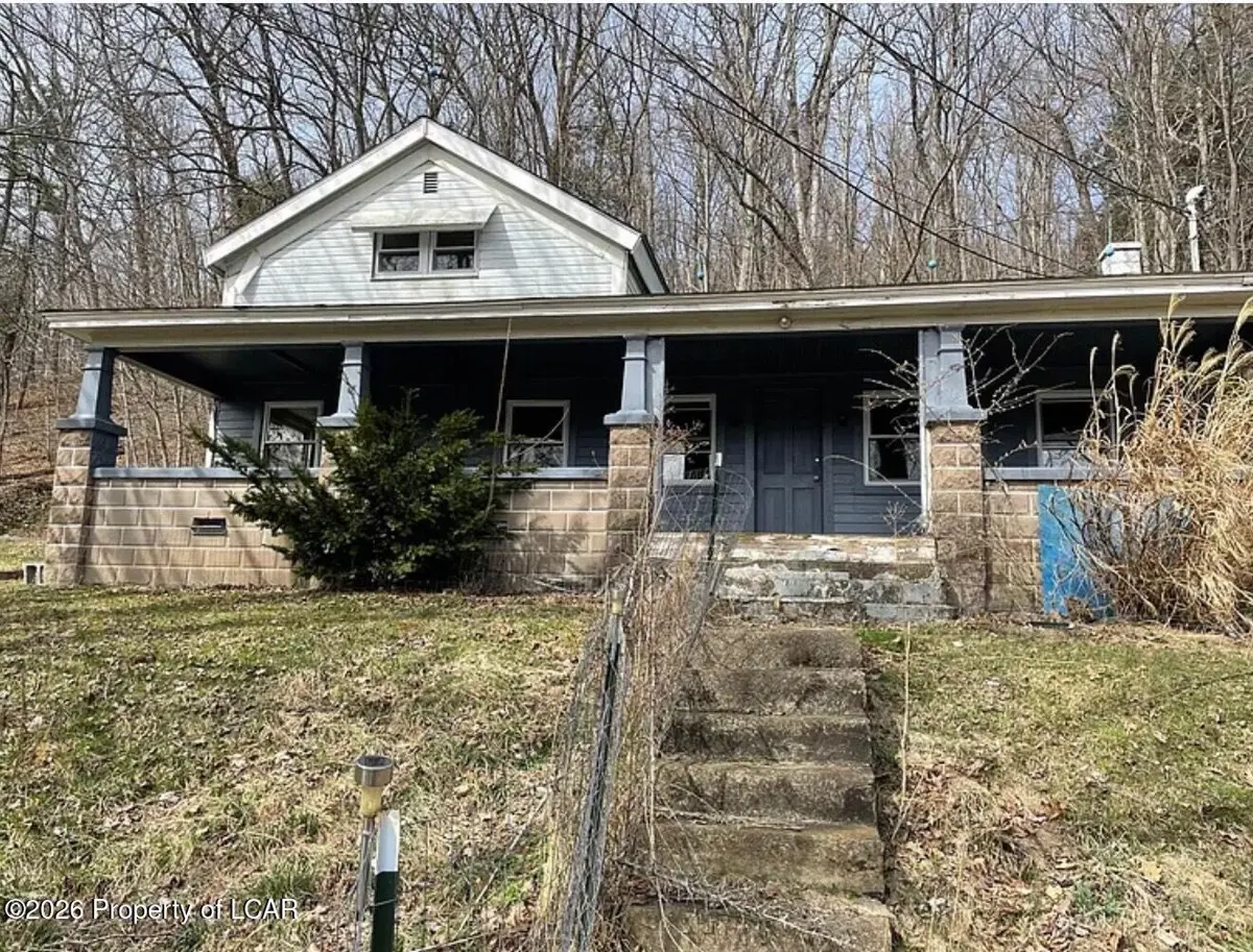 6 Billings Mill Road, Tunkhannock - 2 bed - 1 bath - 1,598 SF