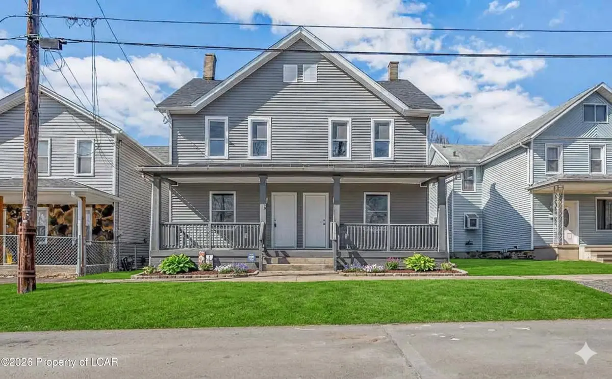 1425-1427 Dickson Avenue, Scranton in Scranton