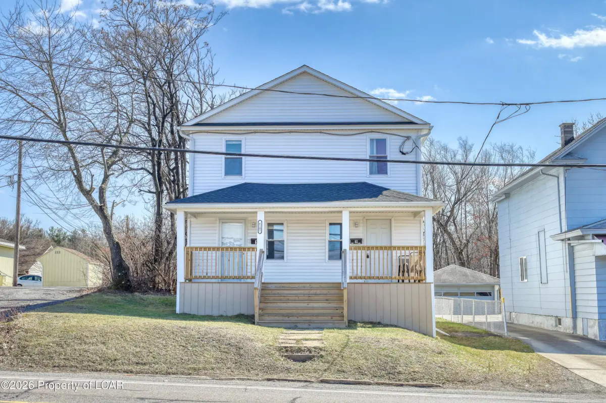 4105 Birney Avenue, Moosic in Moosic