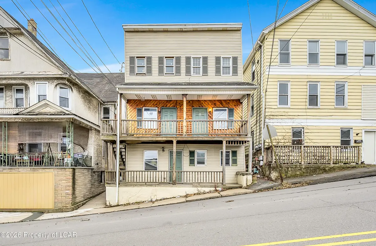 1009 W Lackawanna Avenue, Scranton in Scranton