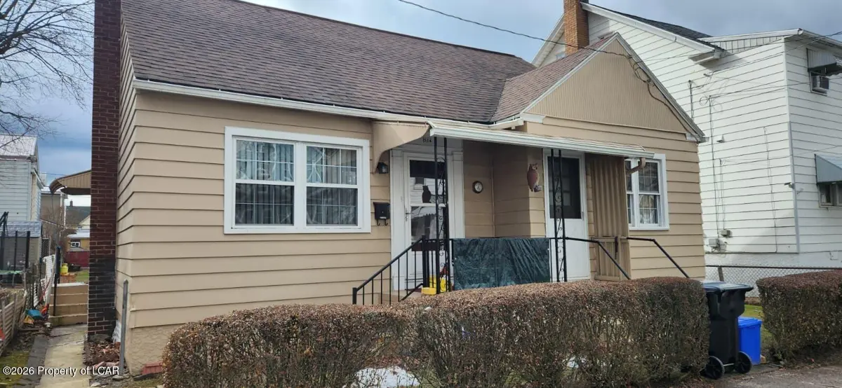304 W Green Street, West Hazleton in West Hazleton