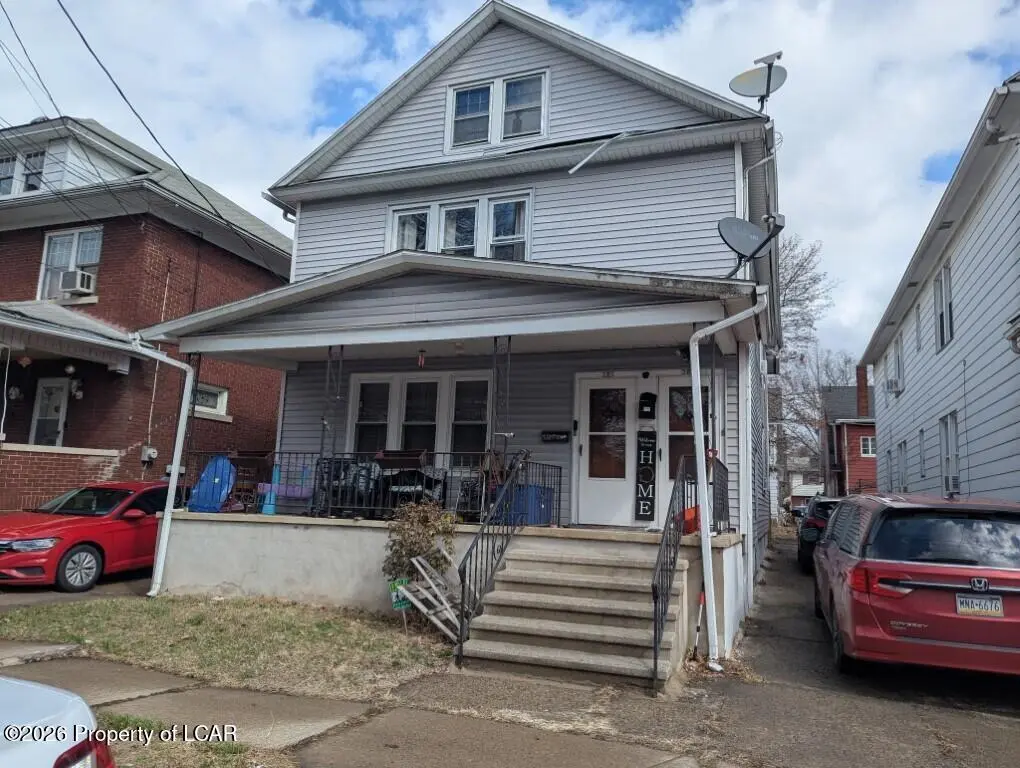 283 Academy Street, Wilkes-Barre in Wilkes-Barre