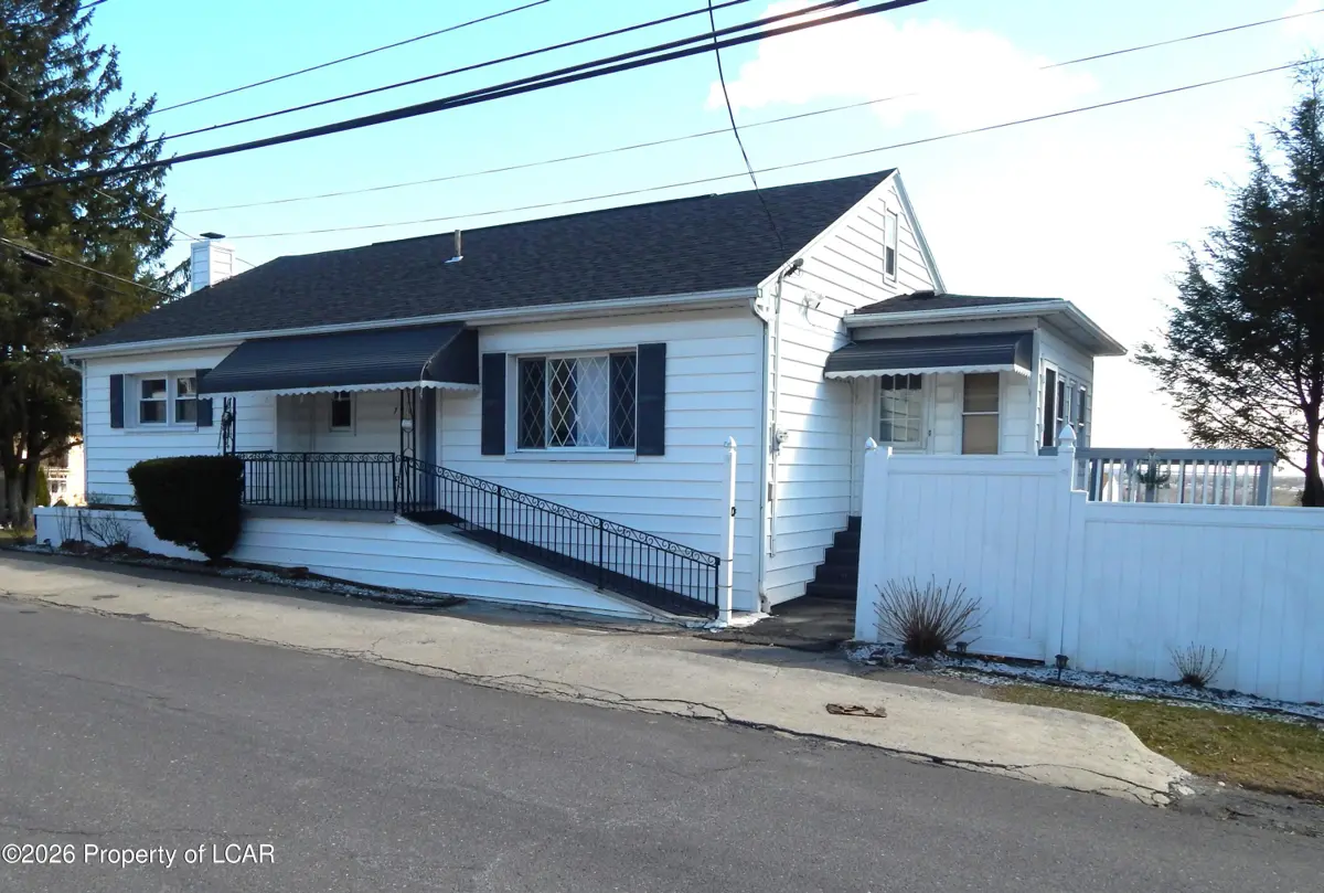 720 E 7th Street, Hazleton in Hazleton