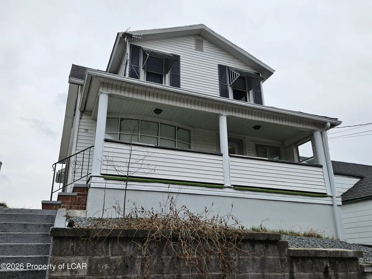 92 Diamond Avenue