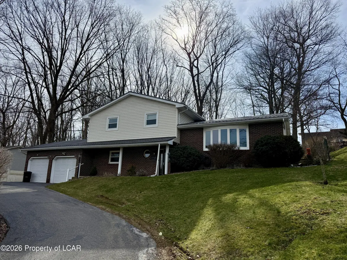 5954 Park Road, Selinsgrove in Selinsgrove