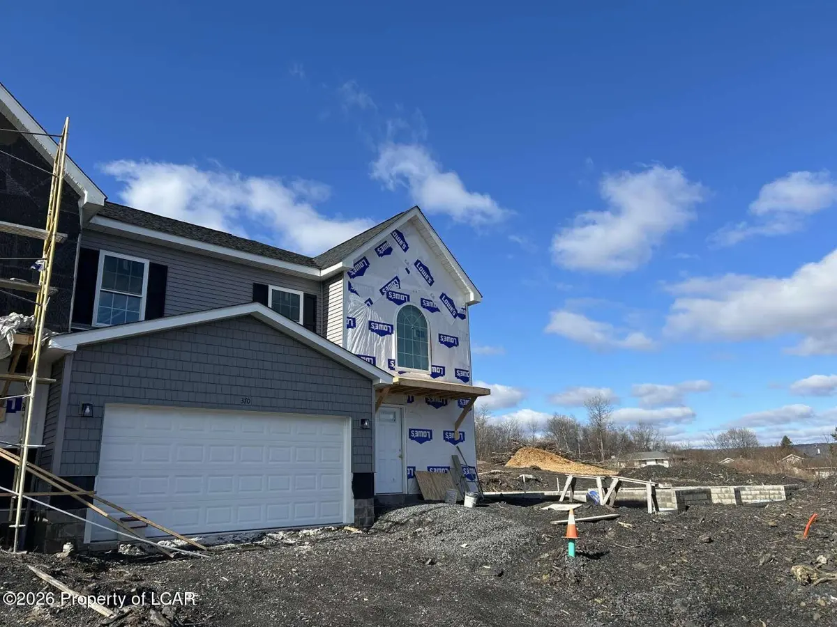 370 Colonels Road, Wilkes-Barre in Wilkes-Barre