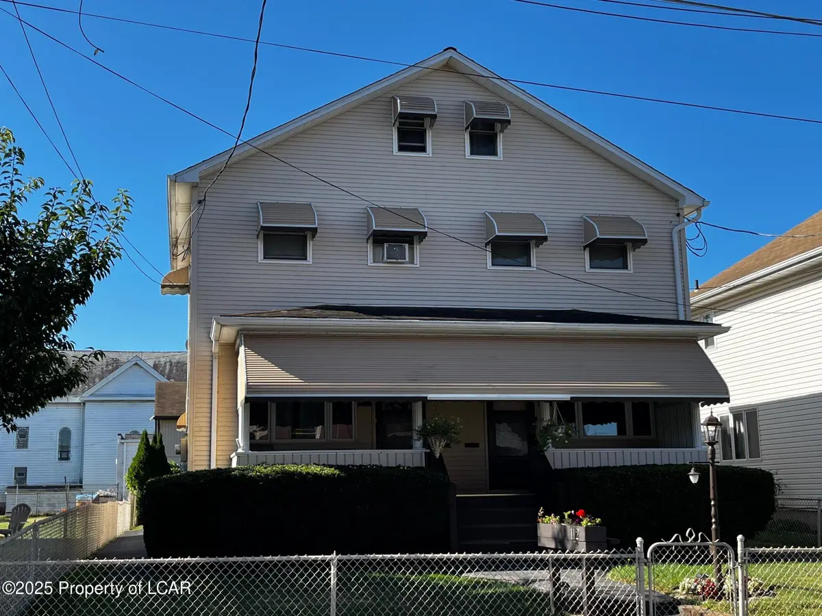 110 E Grant Street, McAdoo in McAdoo