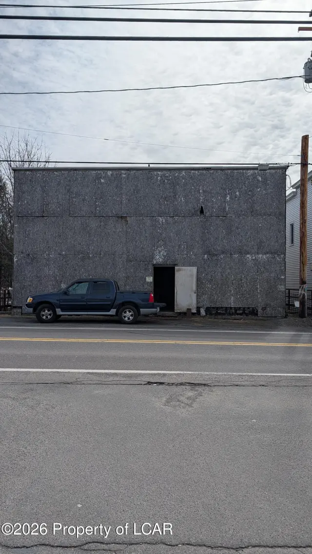 438 Main Street, Archbald, PA 18403