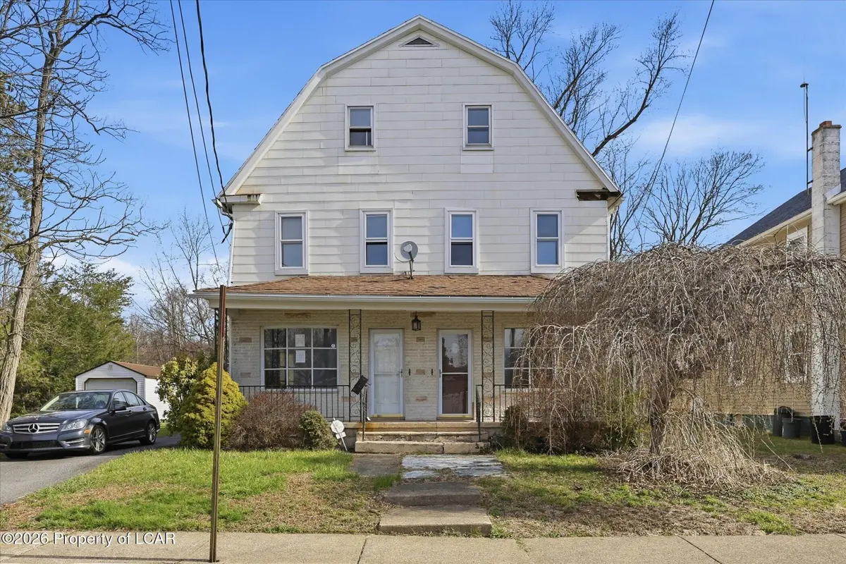 14 Pelza Street, Wilkes-Barre - 5 bed - 3 bath - 2,800 SF