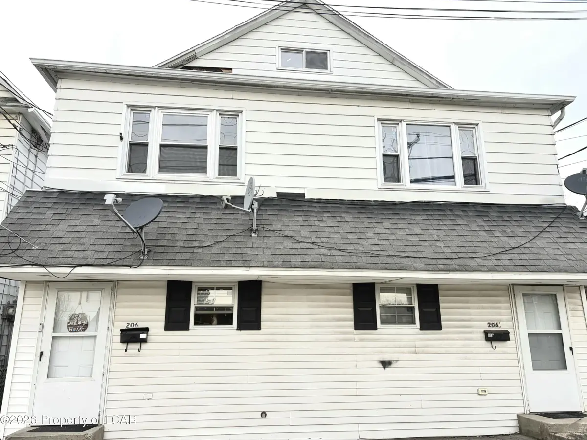 204 1/2 Zerby Avenue, Edwardsville in Edwardsville
