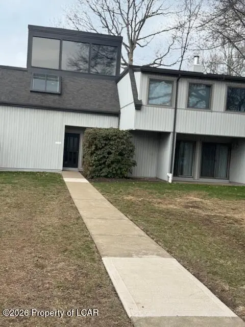 115 Orchard East, Dallas in Dallas