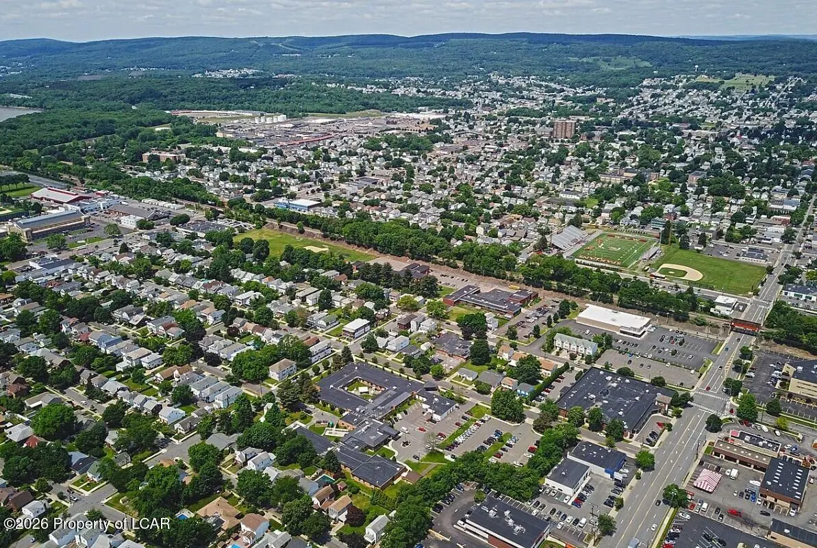 Confidential, Kingston - 3 bath - 2,500 SF