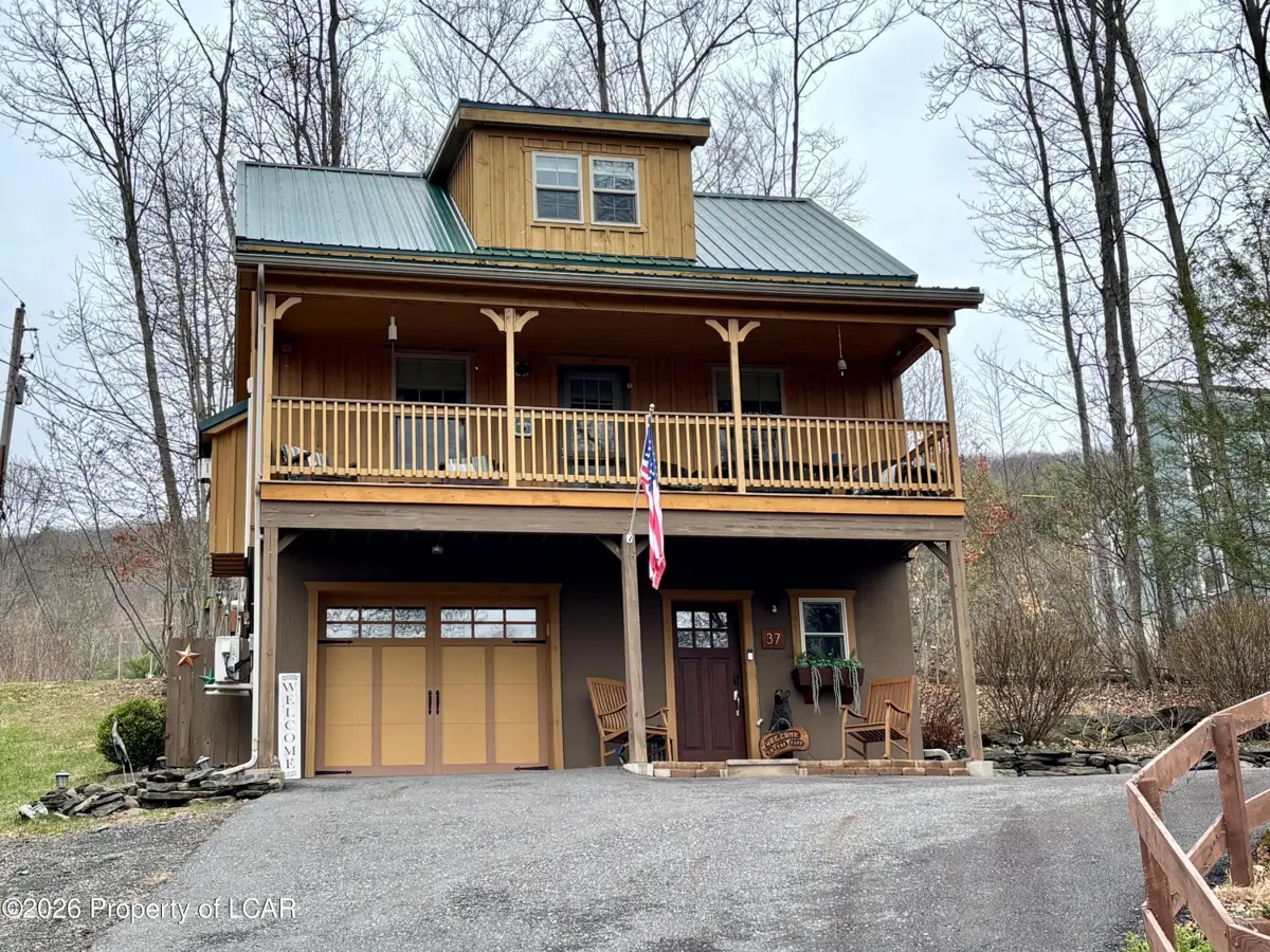 37 Lake Shore Drive, Tunkhannock in Tunkhannock